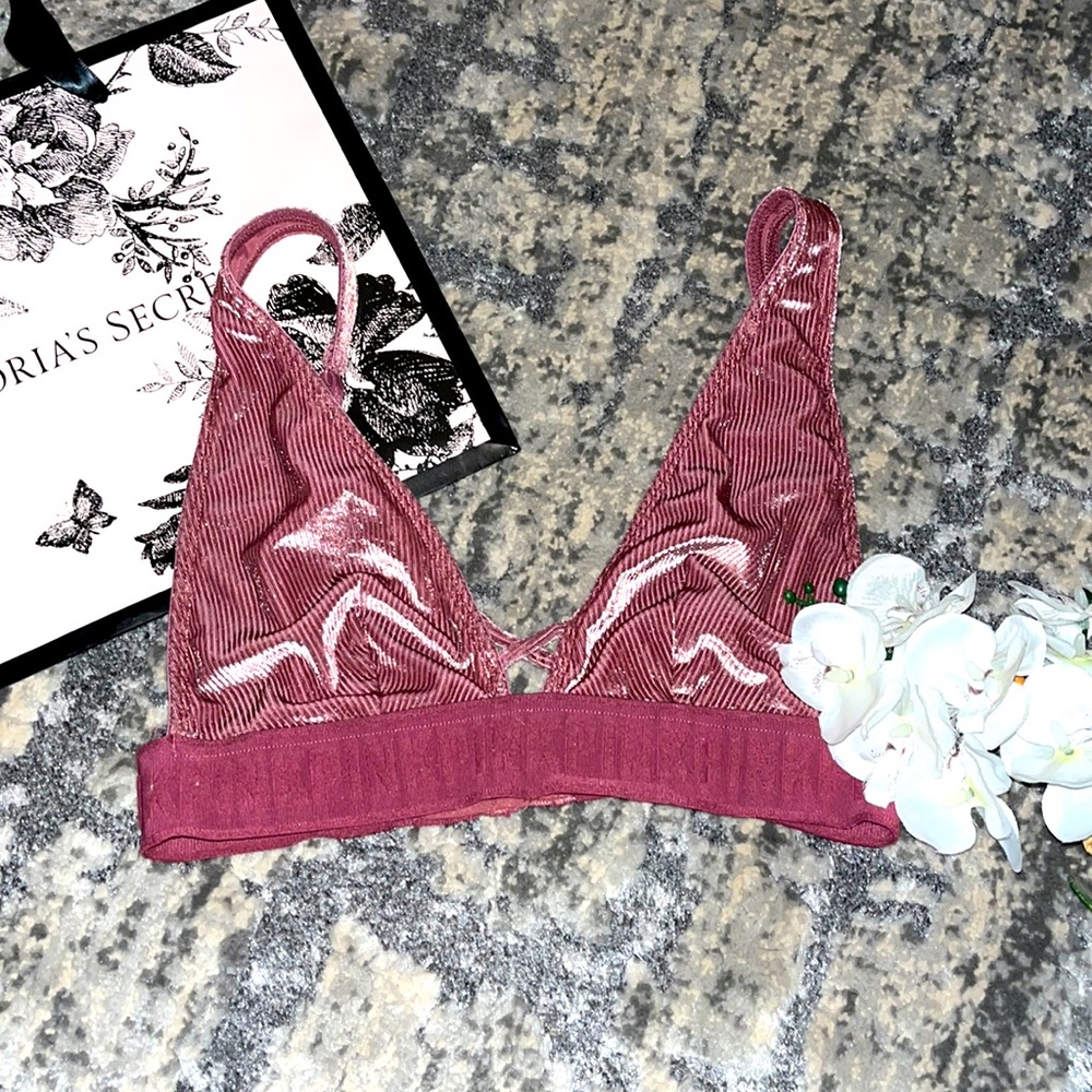 Victoria’s Secret PINK Velvet Sports Bra